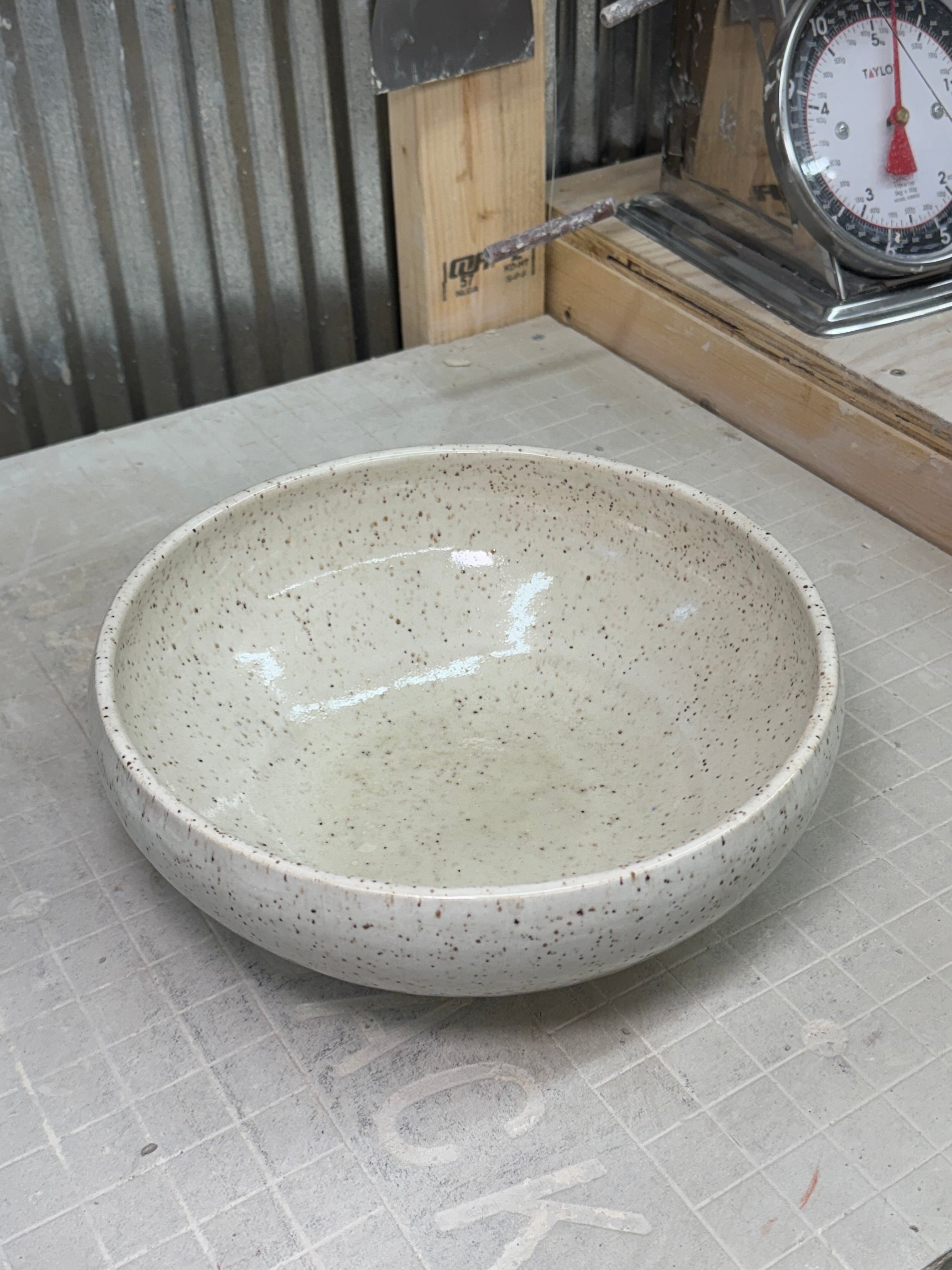 Large Bowl - Speckled White