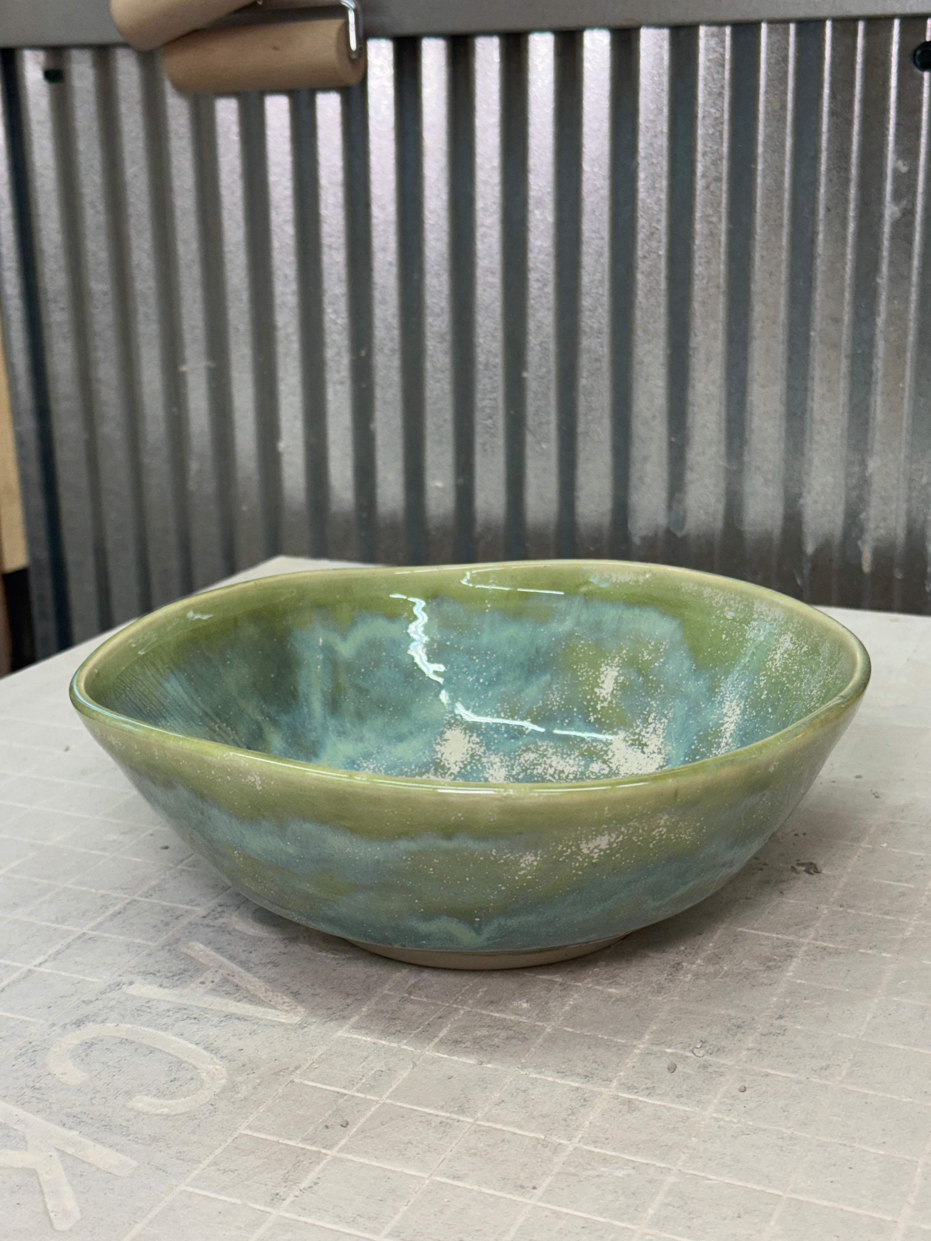 Alabaster Muddled Bowl - Green Tea