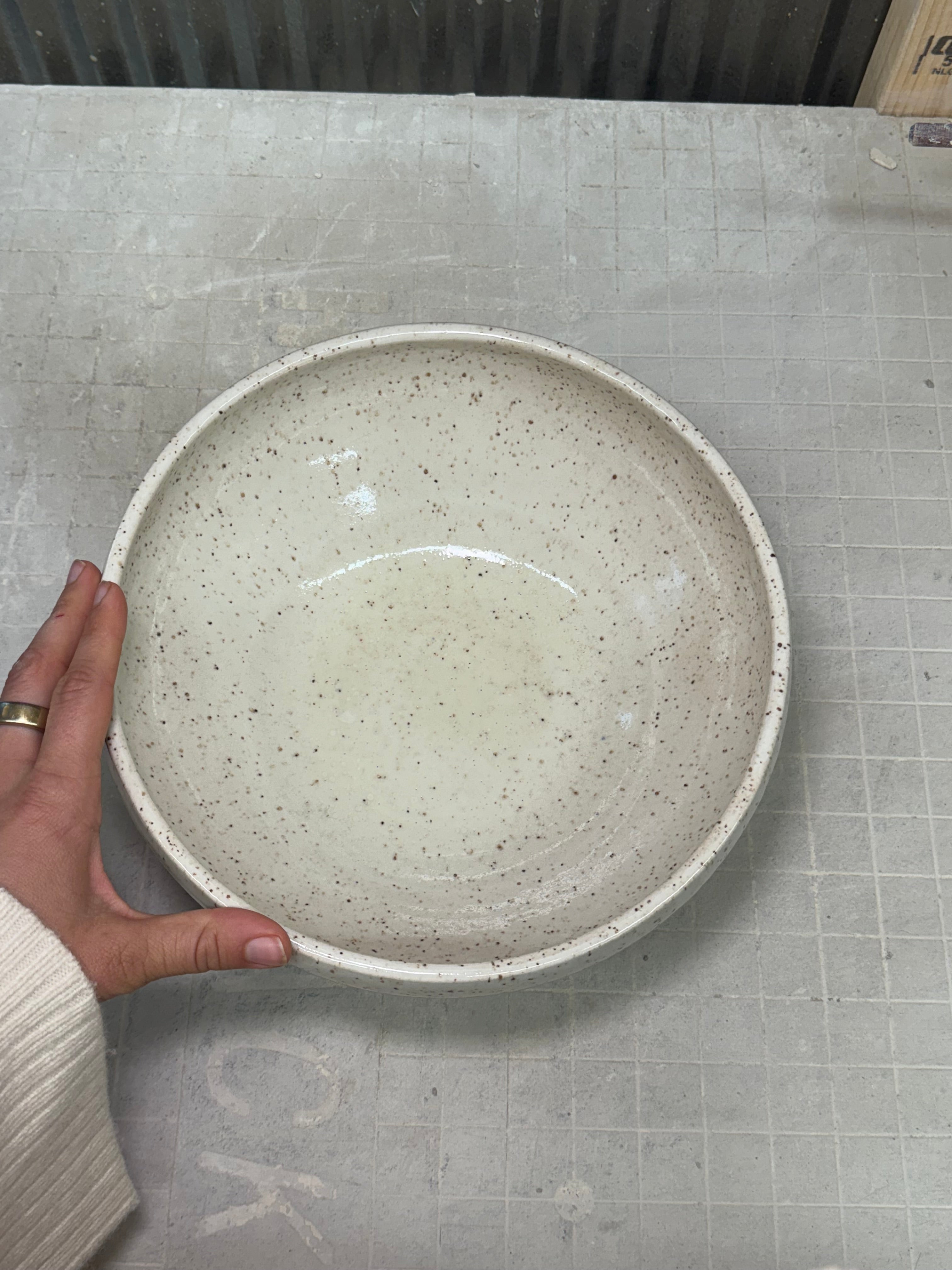 Large Bowl - Speckled White