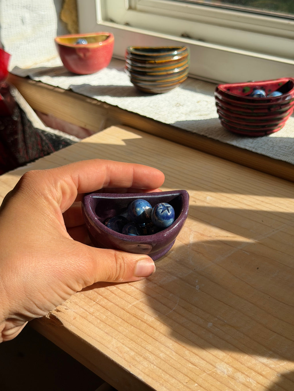 Blueberry Magnet Holder