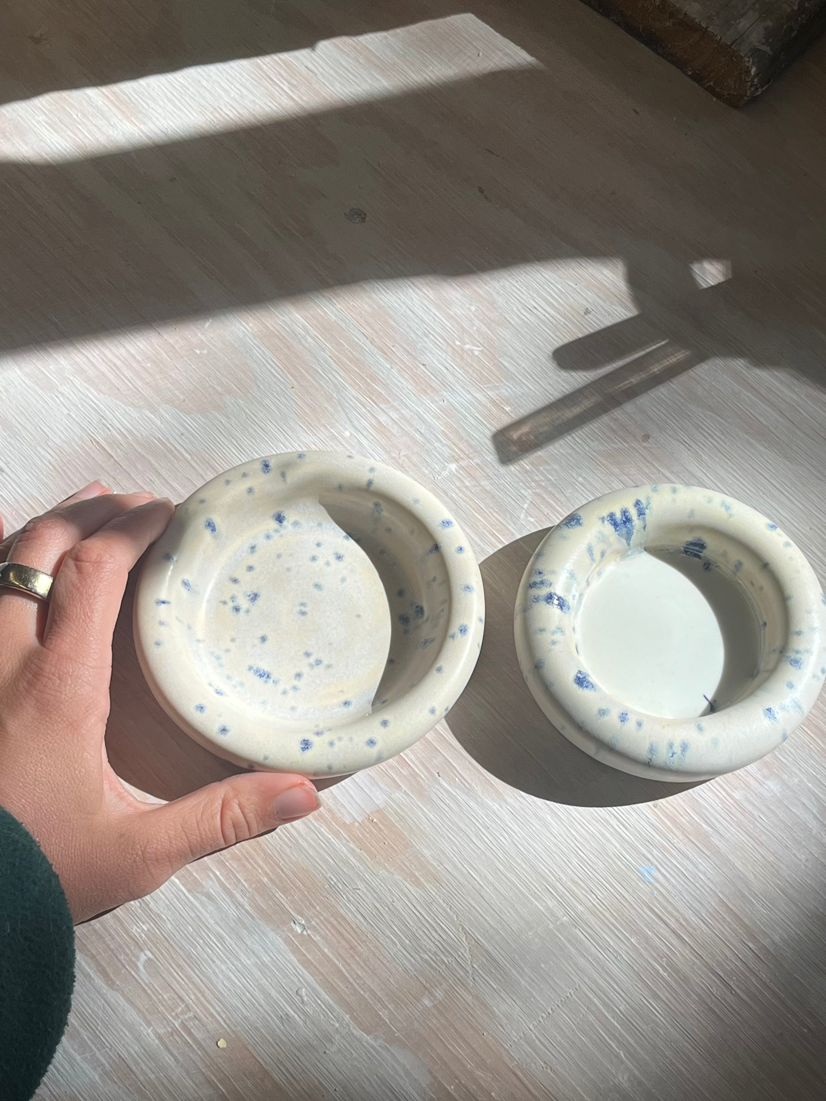 Doughnut Plate Set - Blue Speckle