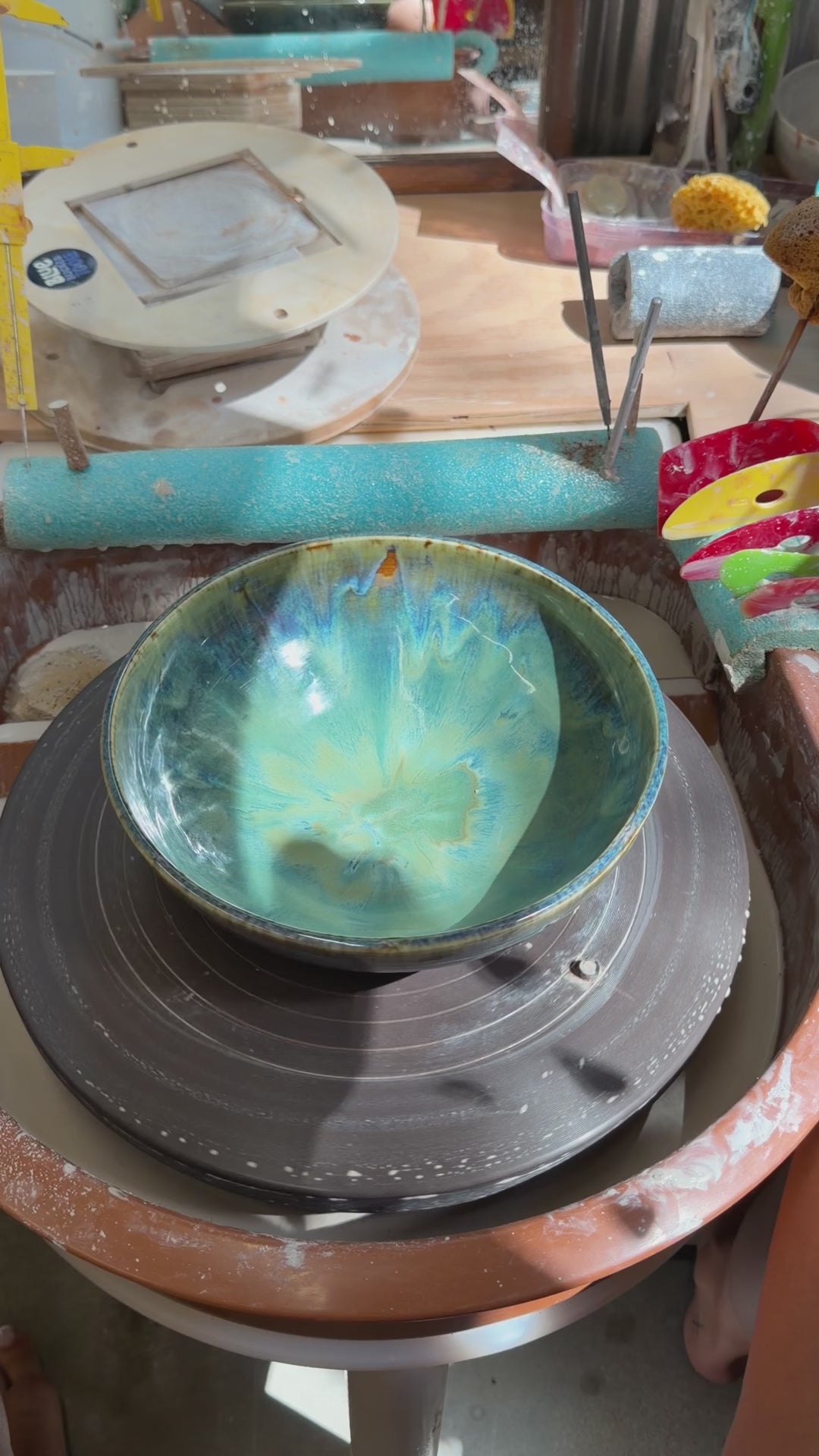 Bowl (Large Light Green)